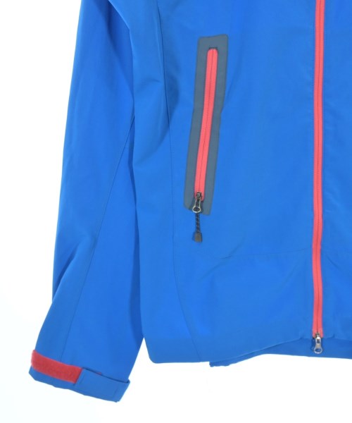 Columbia 山系外套