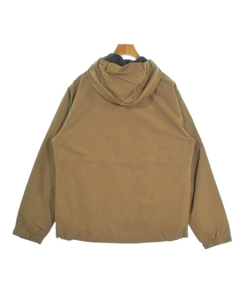 Columbia 山系外套