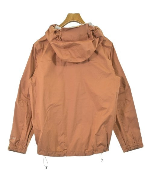 Columbia 山系外套