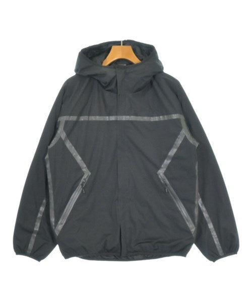 MOUNTAIN HARD WEAR 山系外套
