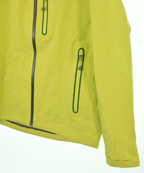 MOUNTAIN HARD WEAR 山系外套