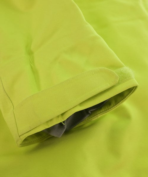 MOUNTAIN HARD WEAR 山系外套