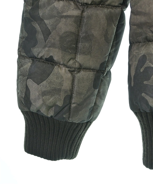 AKM 羽絨夾克/背心