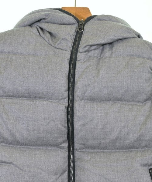 DUVETICA 羽絨夾克/背心