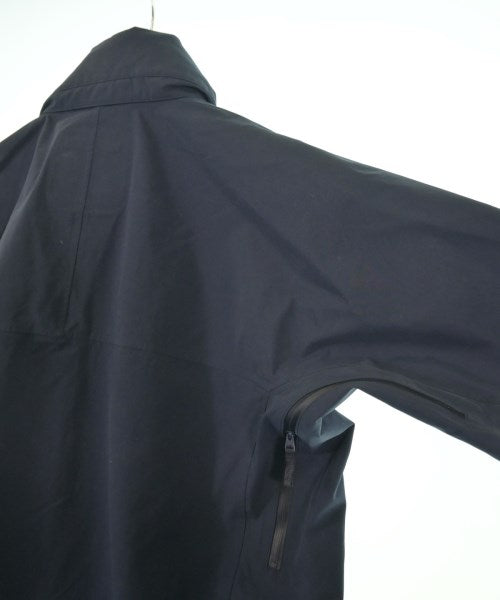 Helly Hansen 山系外套