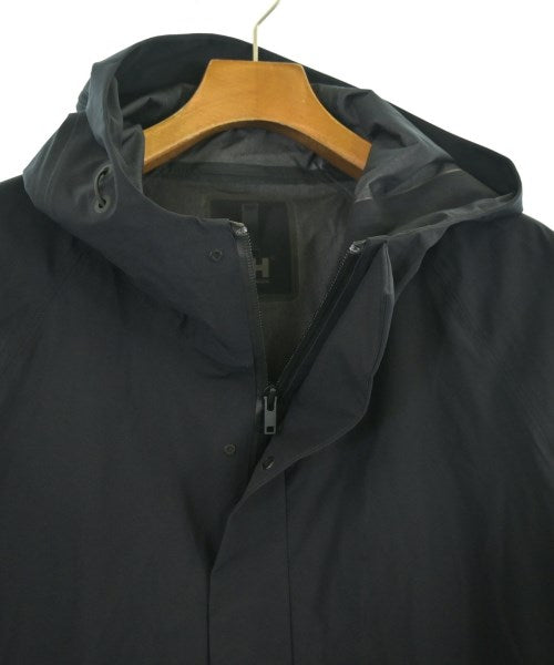 Helly Hansen 山系外套