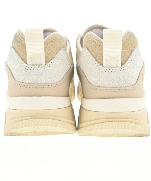 UGG australia 運動鞋