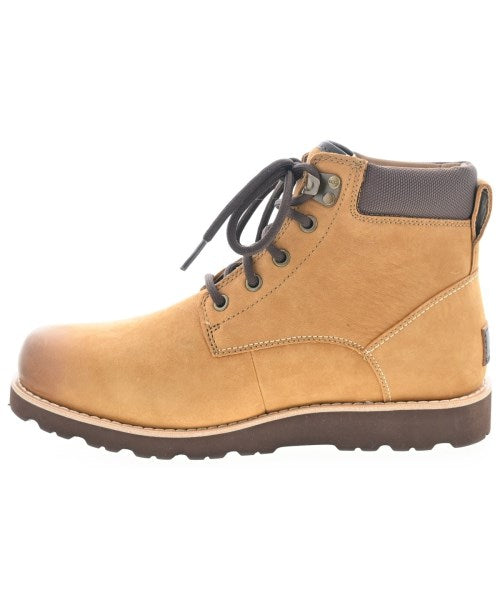 UGG 靴子