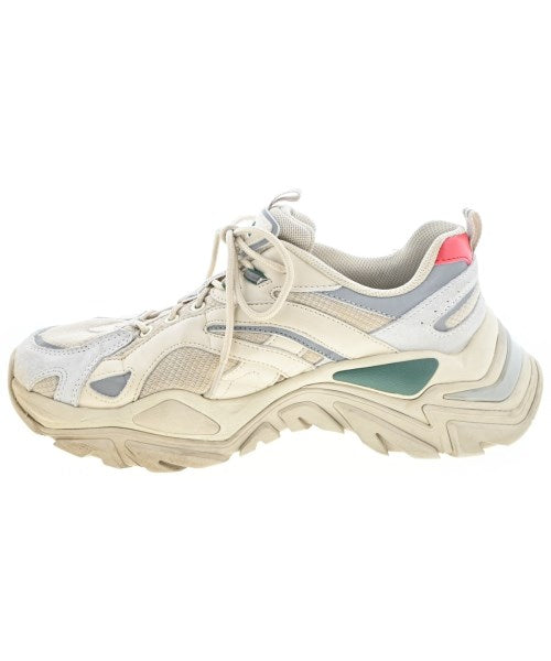 FILA 運動鞋