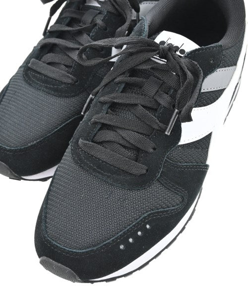 diadora 運動鞋