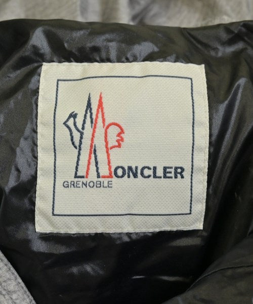MONCLER GRENOBLE 羽絨夾克/背心