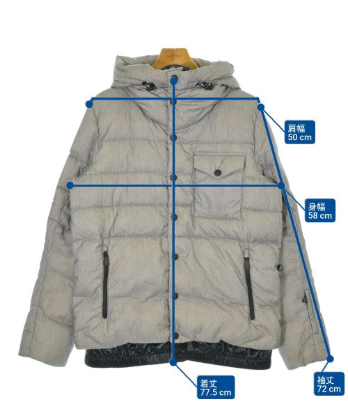 MONCLER GRENOBLE 羽絨夾克/背心