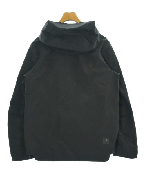 MONCLER GRENOBLE 山系外套