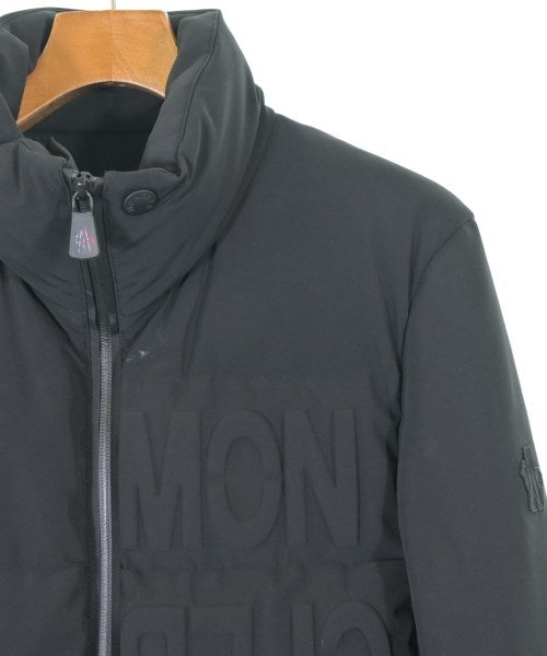 MONCLER GRENOBLE 羽絨夾克/背心