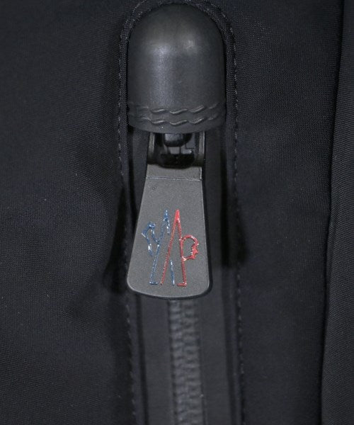 MONCLER GRENOBLE 羽絨夾克/背心