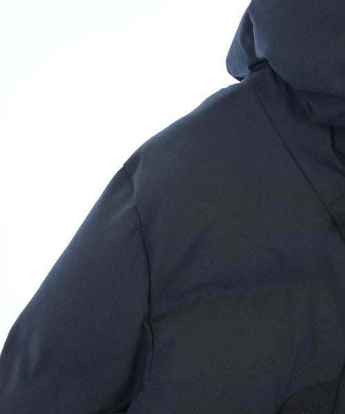 DESCENTE 羽絨夾克/背心