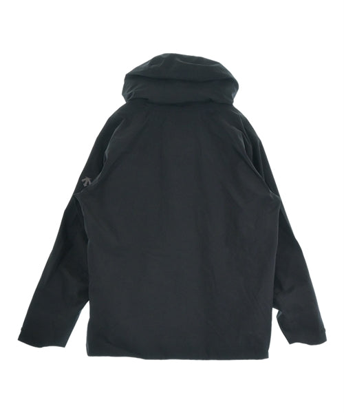 DESCENTE 山系外套