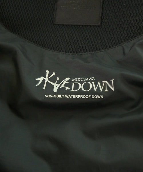 DESCENTE 羽絨夾克/背心