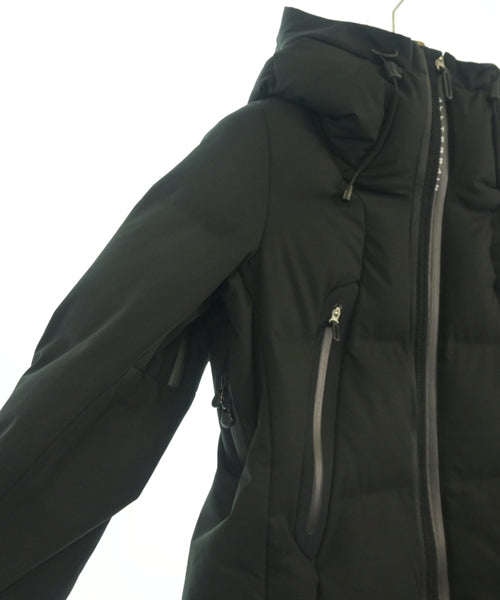 DESCENTE 羽絨夾克/背心