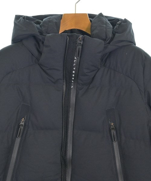 DESCENTE 羽絨夾克/背心