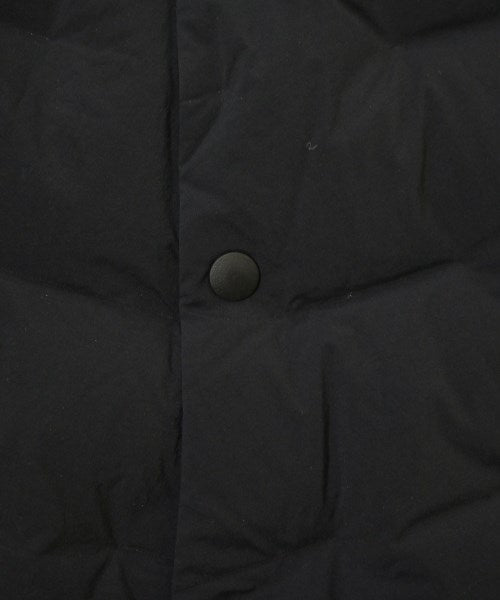 DESCENTE 羽絨夾克/背心