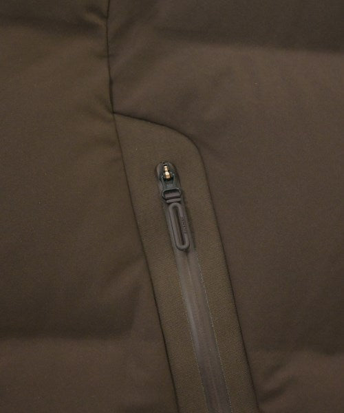 DESCENTE 羽絨夾克/背心