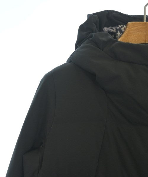 DESCENTE 羽絨大衣