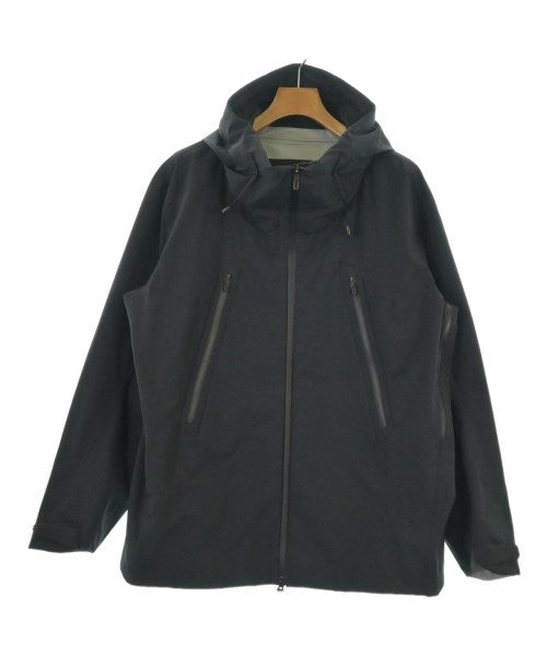 DESCENTE 山系外套