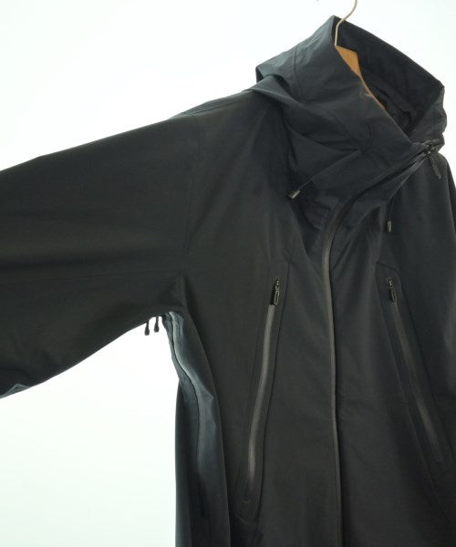 DESCENTE 山系外套