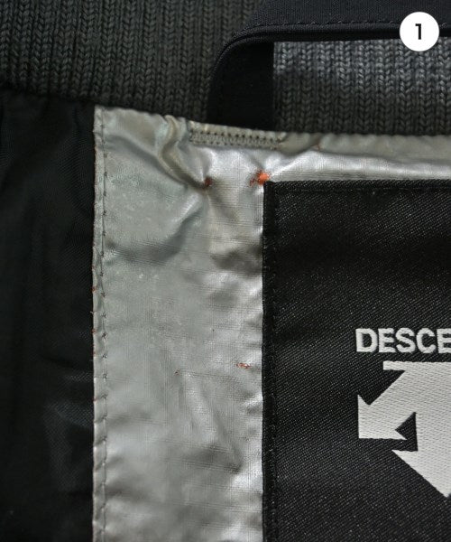 DESCENTE 羽絨夾克/背心