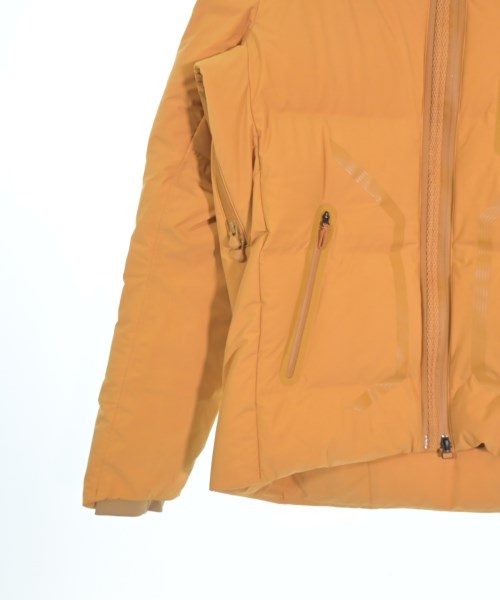 DESCENTE 羽絨夾克/背心