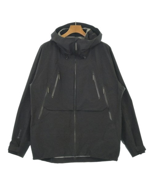 DESCENTE 山系外套