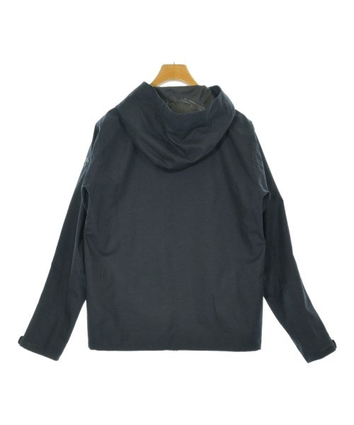 DESCENTE 山系外套