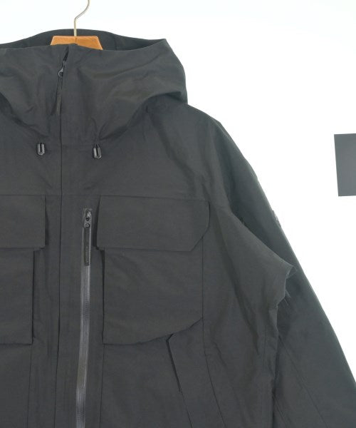DESCENTE 山系外套