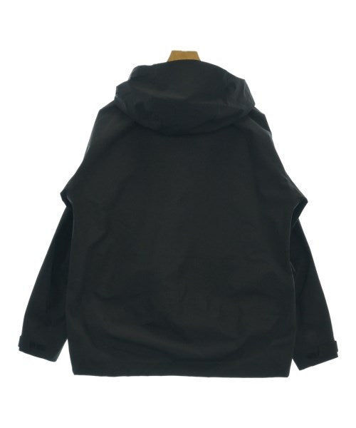 DESCENTE 山系外套