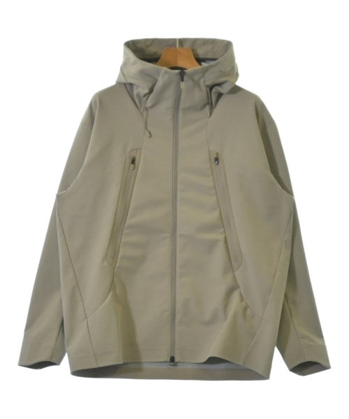 DESCENTE 山系外套