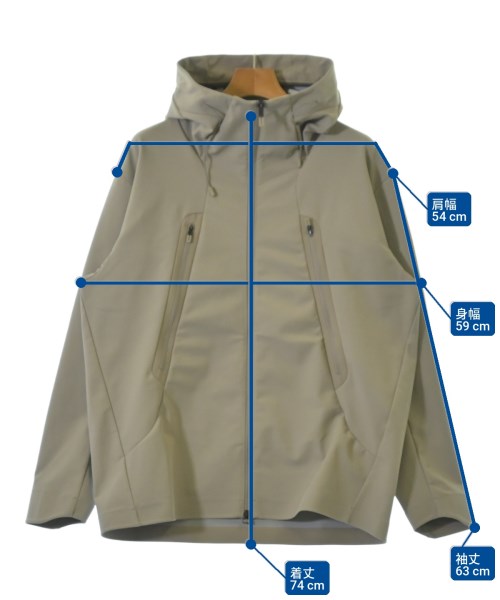 DESCENTE 山系外套