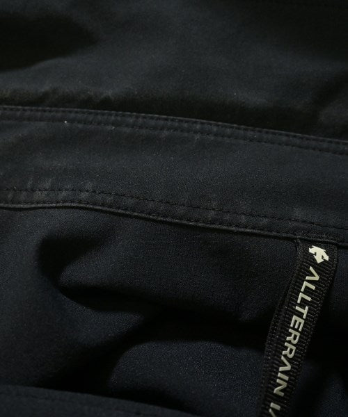 DESCENTE 休閒襯衫