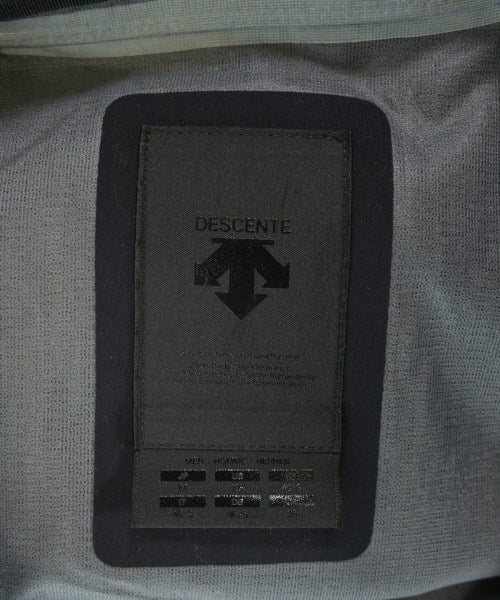 DESCENTE 支撐領外套