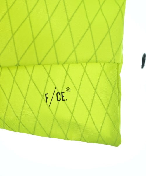F/CE. 肩背包