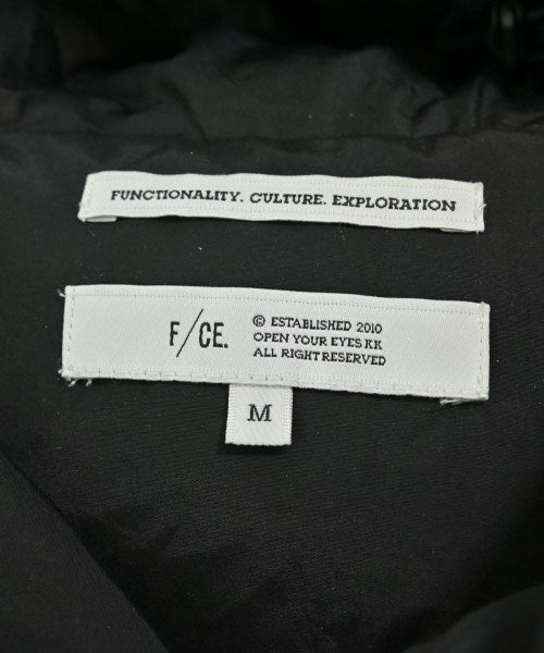 F/CE. 其他大衣