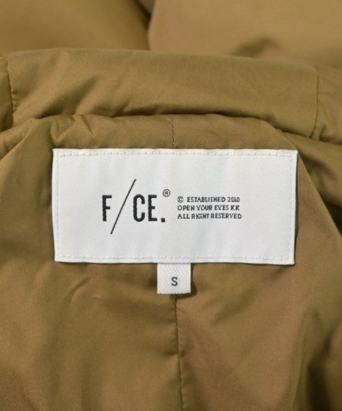 F/CE. 羽絨大衣