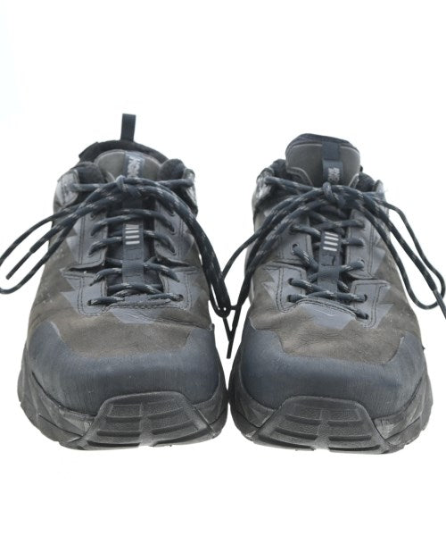 HOKA ONE ONE 運動鞋
