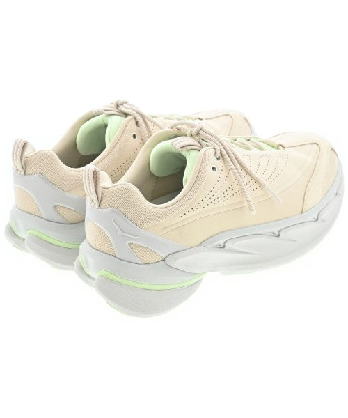 HOKA ONE ONE 運動鞋