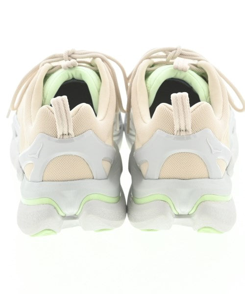 HOKA ONE ONE 運動鞋