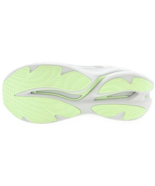 HOKA ONE ONE 運動鞋