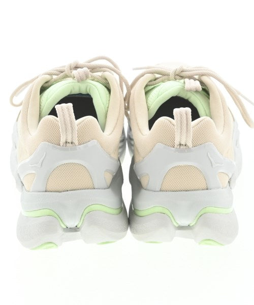 HOKA ONE ONE 運動鞋