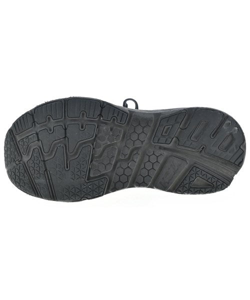 HOKA ONE ONE 運動鞋