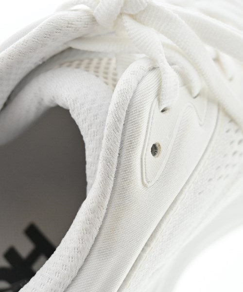 HOKA ONE ONE 運動鞋
