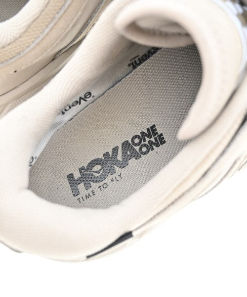 HOKA ONE ONE 運動鞋
